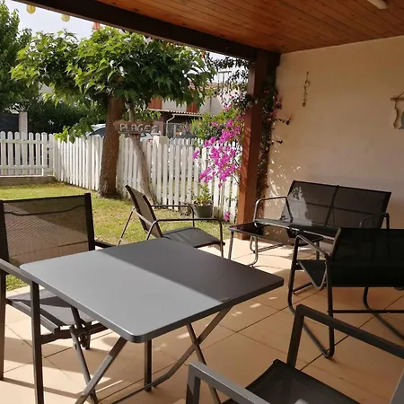 Holiday home Maison Bord De Climatisee En Corse